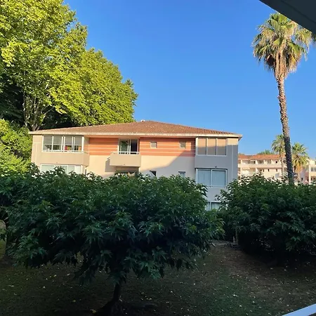 Le Cyana Apartment *